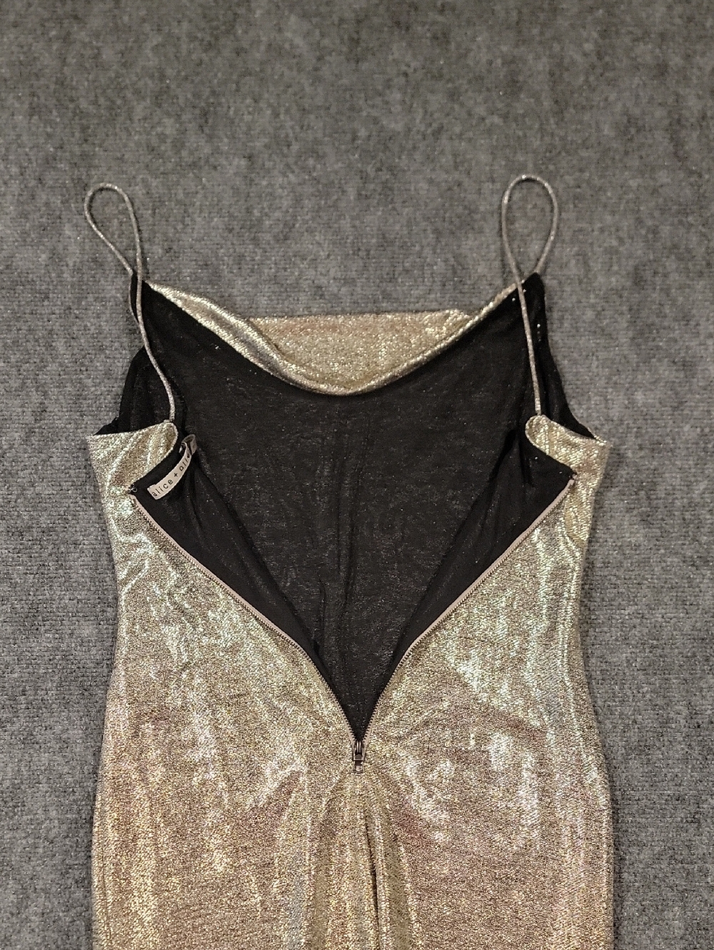 Alice + Olivia Gold Dress Size 2 Excellent Condition - Picture 6 of 8